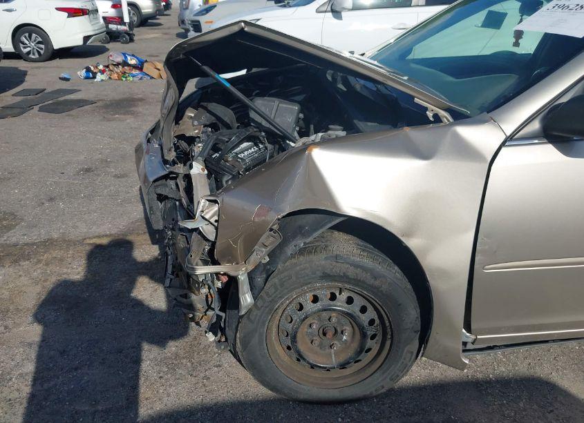 Photo 11 of 2005 Toyota Camry STD (VIN 4T1BE32K05U414353)