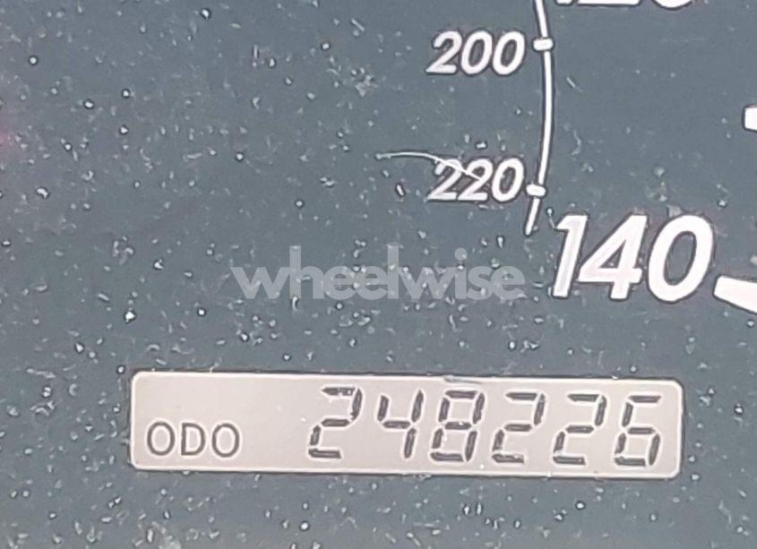 Photo 15 of 2005 Toyota Camry XLE (VIN 4T1BE32K05U431492)