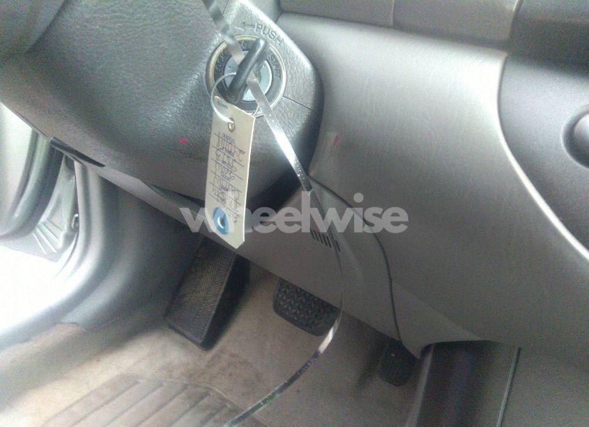 Photo 11 of 2005 Toyota Camry LE (VIN 4T1BE32K05U435073)