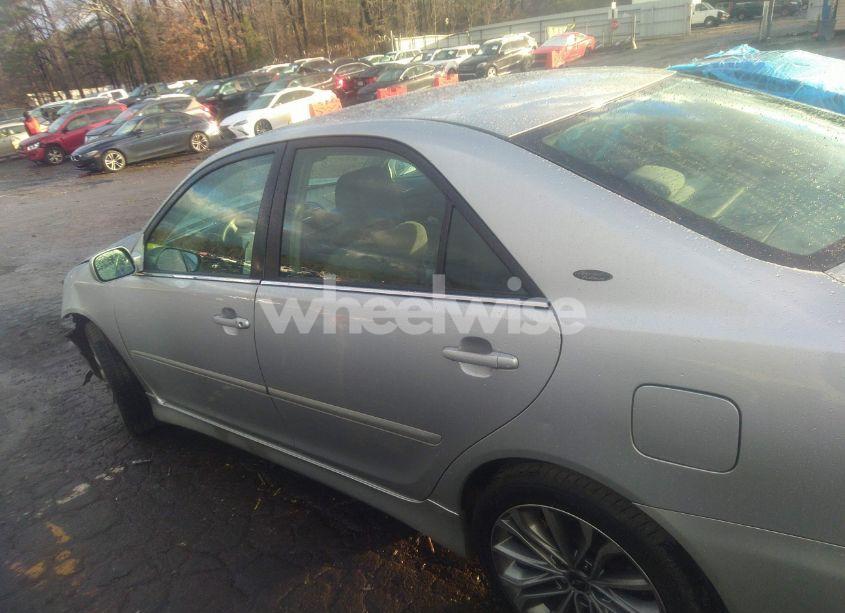 Photo 14 of 2005 Toyota Camry LE (VIN 4T1BE32K05U435073)