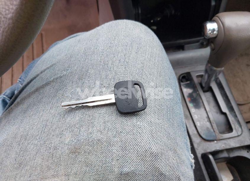 Photo 11 of 2005 Toyota Camry LE (VIN 4T1BE32K05U529292)