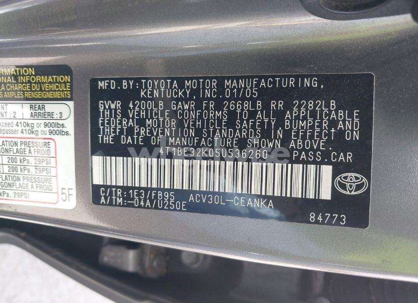 Photo 9 of 2005 Toyota Camry LE/XLE/SE (VIN 4T1BE32K05U536260)