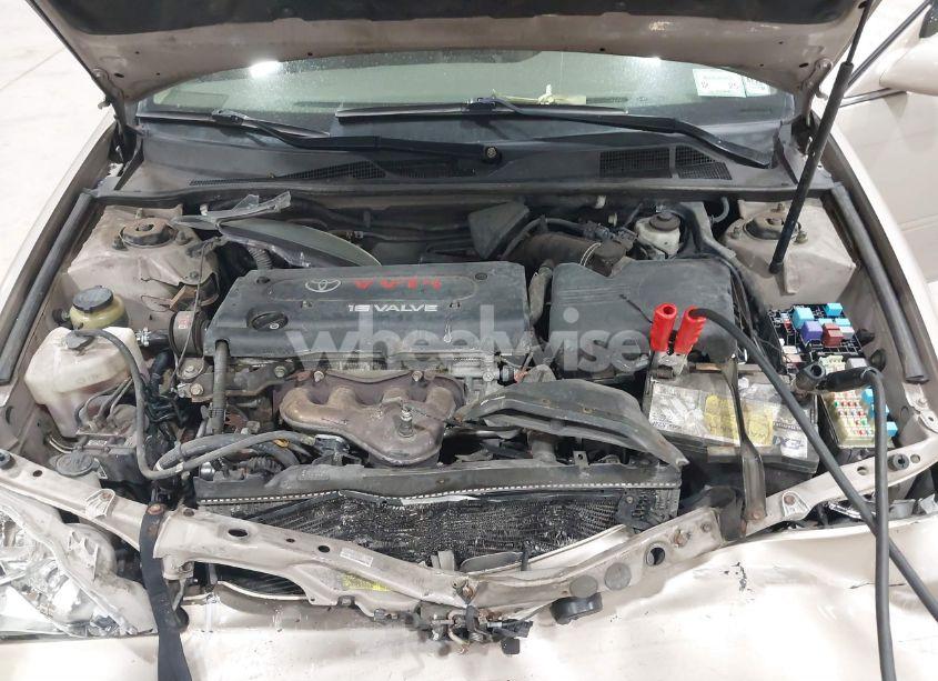 Photo 10 of 2005 Toyota Camry LE (VIN 4T1BE32K05U538560)