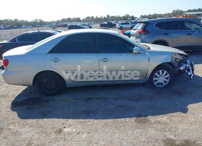 Photo 13 of 2005 Toyota Camry LE (VIN 4T1BE32K05U558159)