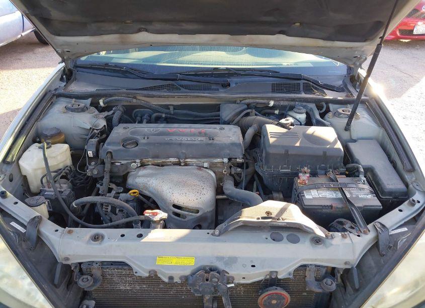 Photo 10 of 2005 Toyota Camry LE (VIN 4T1BE32K05U573244)