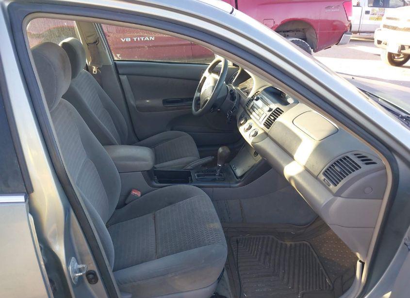 Photo 5 of 2005 Toyota Camry LE (VIN 4T1BE32K05U573244)