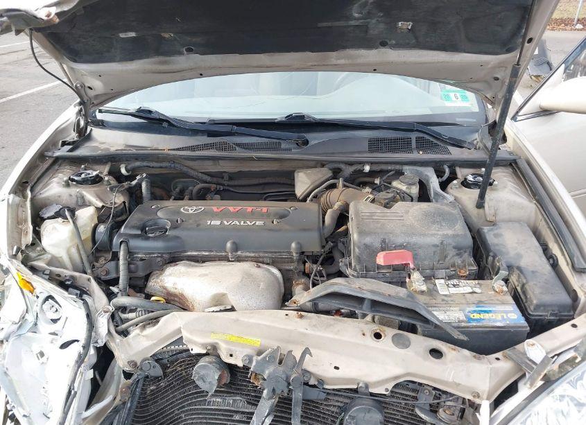 Photo 10 of 2005 Toyota Camry LE (VIN 4T1BE32K05U634706)