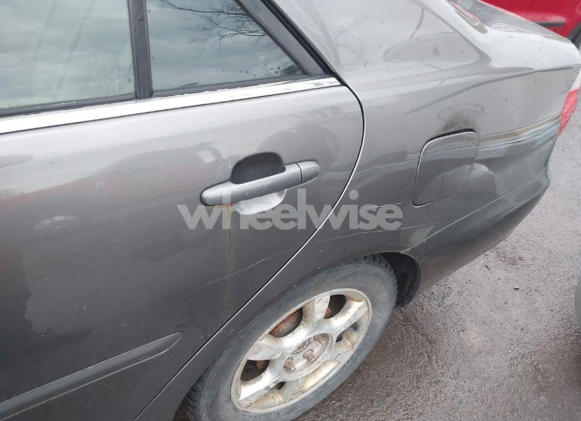Photo 16 of 2005 Toyota Camry LE (VIN 4T1BE32K05U947996)