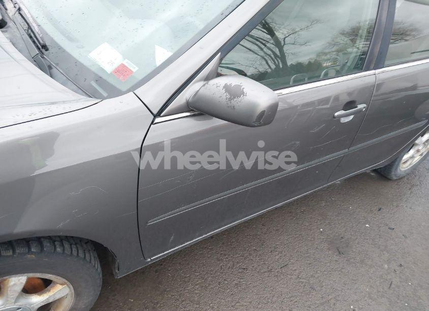 Photo 6 of 2005 Toyota Camry LE (VIN 4T1BE32K05U947996)