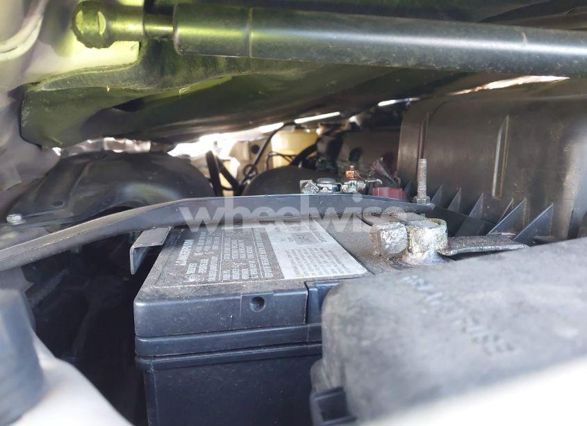 Photo 10 of 2005 Toyota Camry LE (VIN 4T1BE32K05U971019)