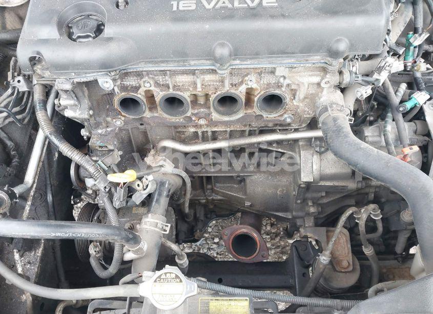 Photo 12 of 2005 Toyota Camry LE (VIN 4T1BE32K05U990413)