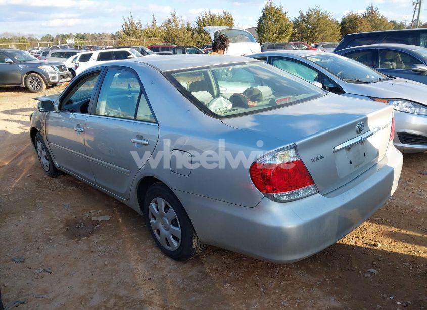Photo 3 of 2006 Toyota Camry LE (VIN 4T1BE32K06U106066)