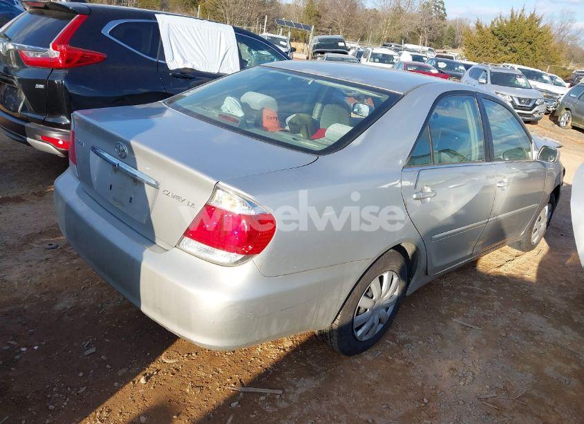Photo 4 of 2006 Toyota Camry LE (VIN 4T1BE32K06U106066)