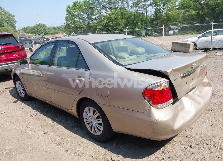 Photo 3 of 2006 Toyota Camry LE (VIN 4T1BE32K06U110943)