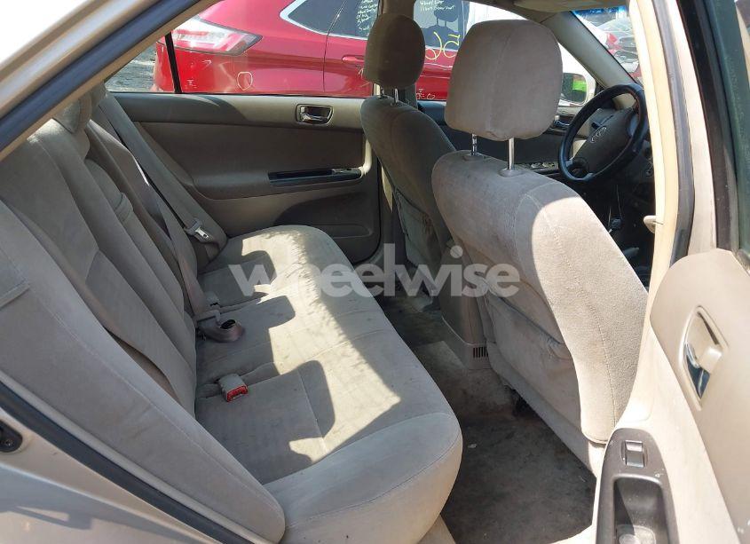 Photo 8 of 2006 Toyota Camry LE (VIN 4T1BE32K06U110943)