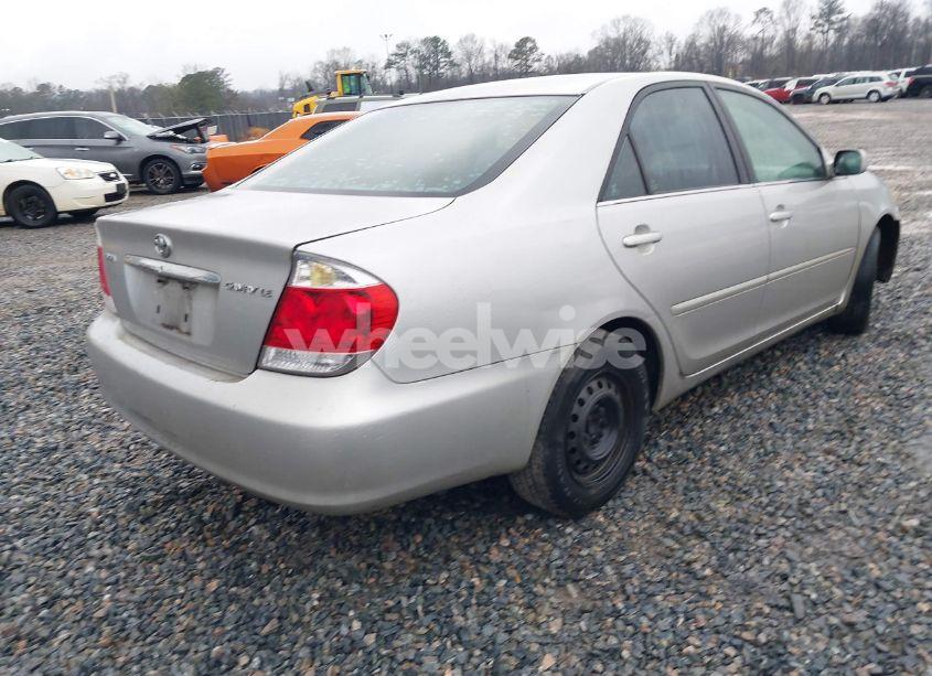 Photo 4 of 2006 Toyota Camry LE (VIN 4T1BE32K06U122316)