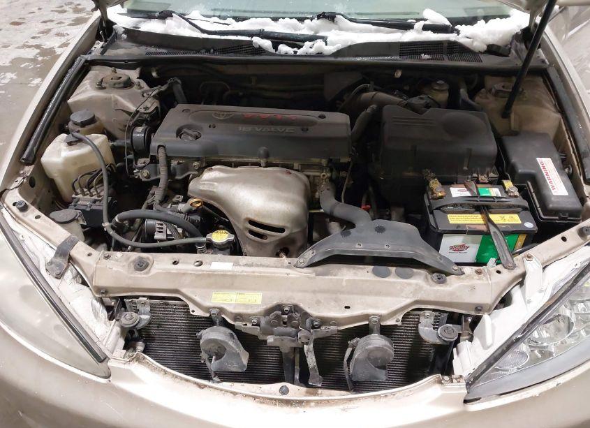 Photo 10 of 2006 Toyota Camry LE/XLE/SE (VIN 4T1BE32K06U132229)