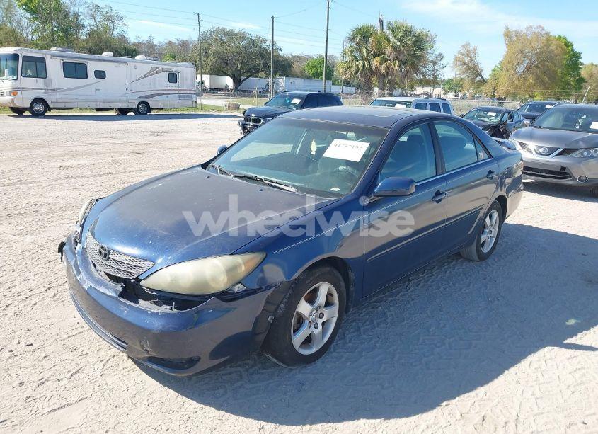Photo 2 of 2006 Toyota Camry SE (VIN 4T1BE32K06U148222)