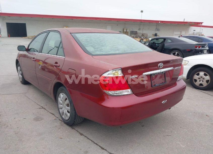 Photo 3 of 2006 Toyota Camry LE (VIN 4T1BE32K06U161195)