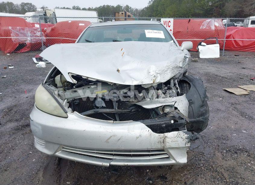 Photo 12 of 2006 Toyota Camry STD (VIN 4T1BE32K06U651913)