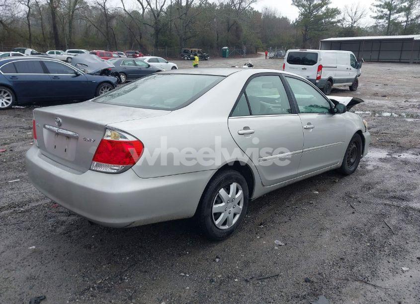 Photo 4 of 2006 Toyota Camry STD (VIN 4T1BE32K06U651913)
