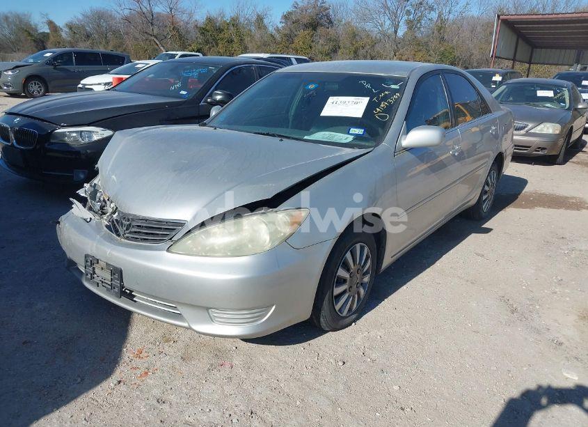 Photo 2 of 2006 Toyota Camry LE (VIN 4T1BE32K06U671269)
