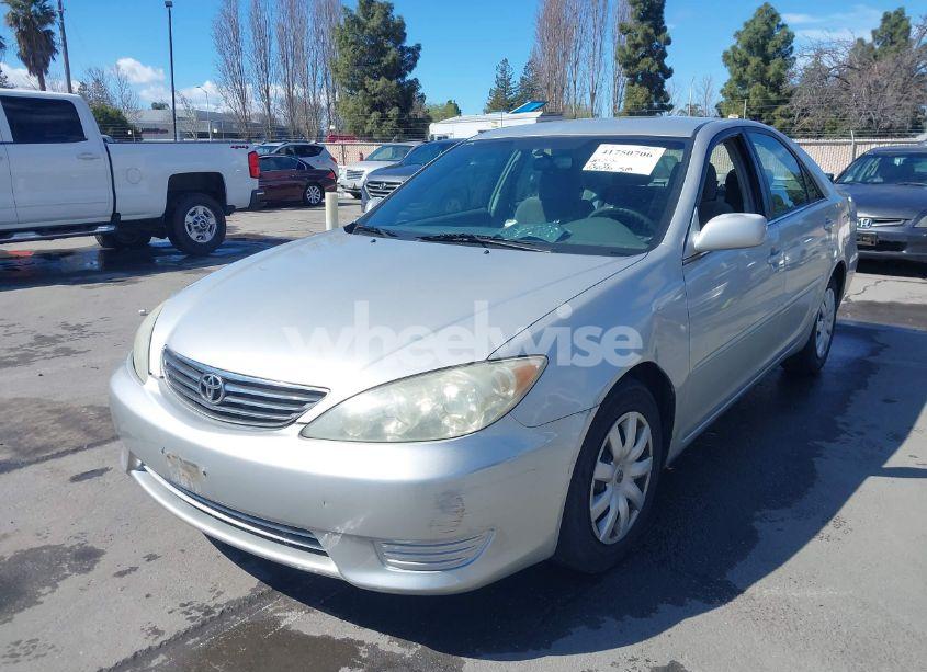 Photo 6 of 2006 Toyota Camry LE (VIN 4T1BE32K06U698228)