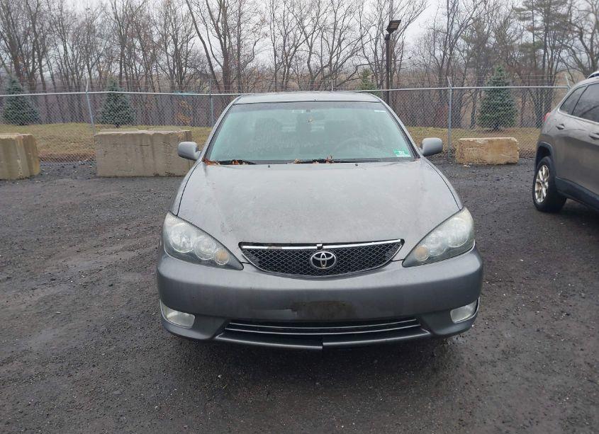 Photo 12 of 2006 Toyota Camry SE (VIN 4T1BE32K06U711981)