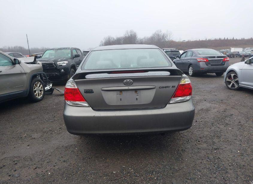 Photo 16 of 2006 Toyota Camry SE (VIN 4T1BE32K06U711981)