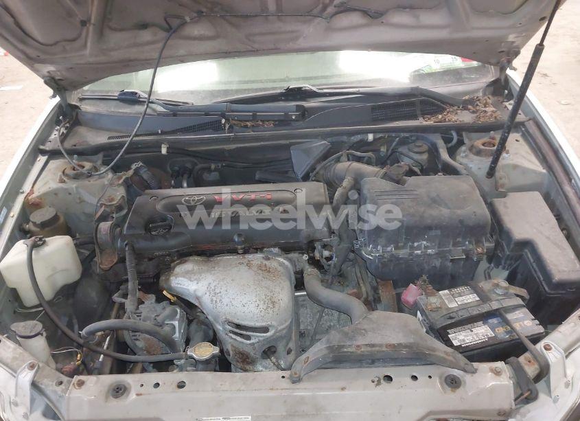 Photo 10 of 2002 Toyota Camry LE (VIN 4T1BE32K12U058961)