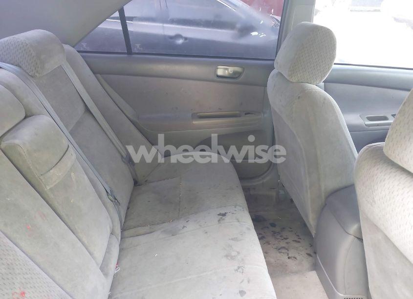 Photo 8 of 2002 Toyota Camry LE (VIN 4T1BE32K12U093354)