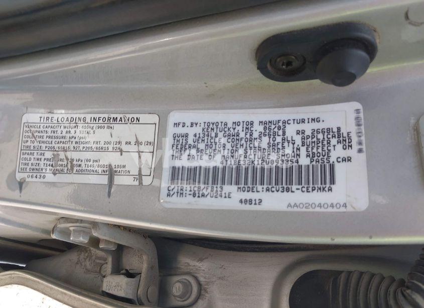 Photo 9 of 2002 Toyota Camry LE (VIN 4T1BE32K12U093354)