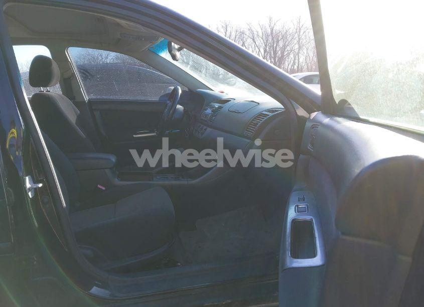 Photo 5 of 2002 Toyota Camry SE (VIN 4T1BE32K12U106989)