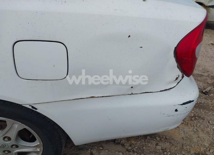 Photo 6 of 2002 Toyota Camry LE (VIN 4T1BE32K12U113005)