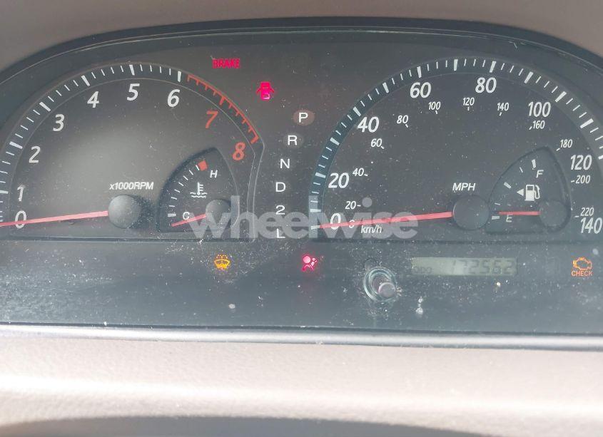 Photo 7 of 2002 Toyota Camry LE (VIN 4T1BE32K12U113005)