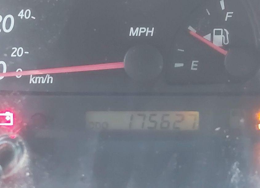 Photo 7 of 2002 Toyota Camry LE (VIN 4T1BE32K12U506258)