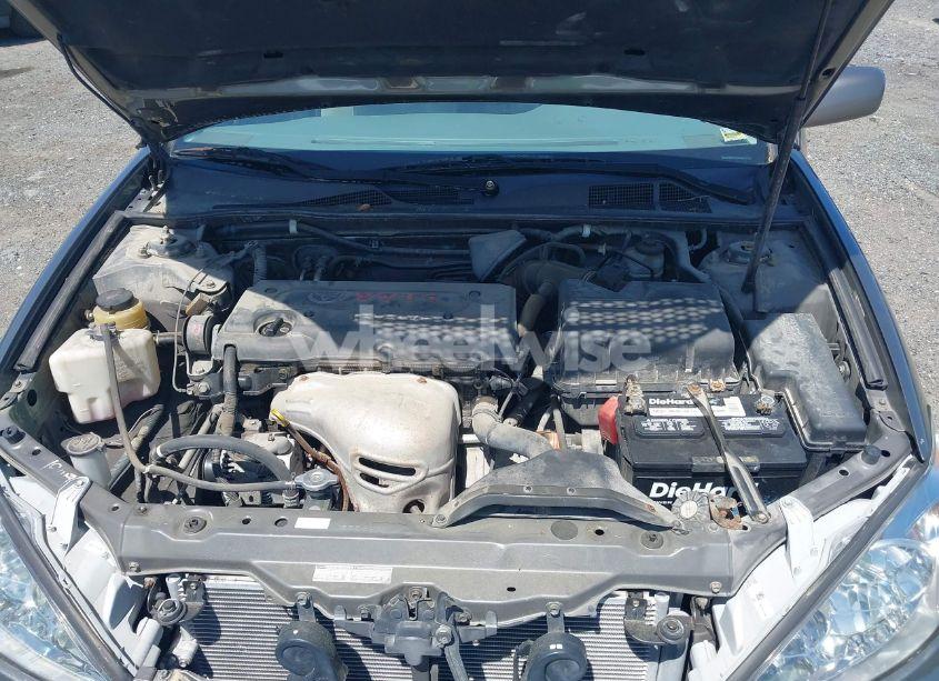 Photo 10 of 2002 Toyota Camry LE (VIN 4T1BE32K12U519477)