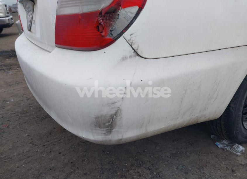 Photo 13 of 2002 Toyota Camry LE (VIN 4T1BE32K12U556982)