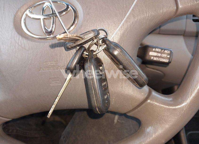 Photo 11 of 2002 Toyota Camry LE (VIN 4T1BE32K12U577654)