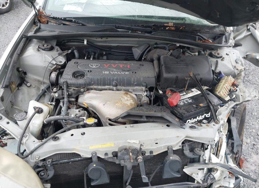 Photo 10 of 2002 Toyota Camry LE (VIN 4T1BE32K12U634628)