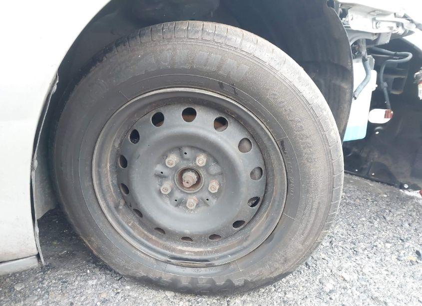 Photo 12 of 2002 Toyota Camry LE (VIN 4T1BE32K12U634628)