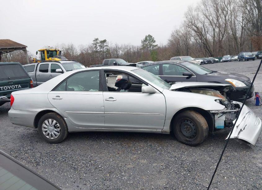 Photo 14 of 2002 Toyota Camry LE (VIN 4T1BE32K12U634628)