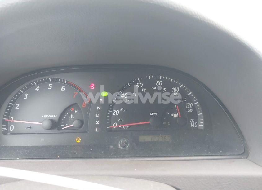 Photo 7 of 2002 Toyota Camry LE (VIN 4T1BE32K12U640557)