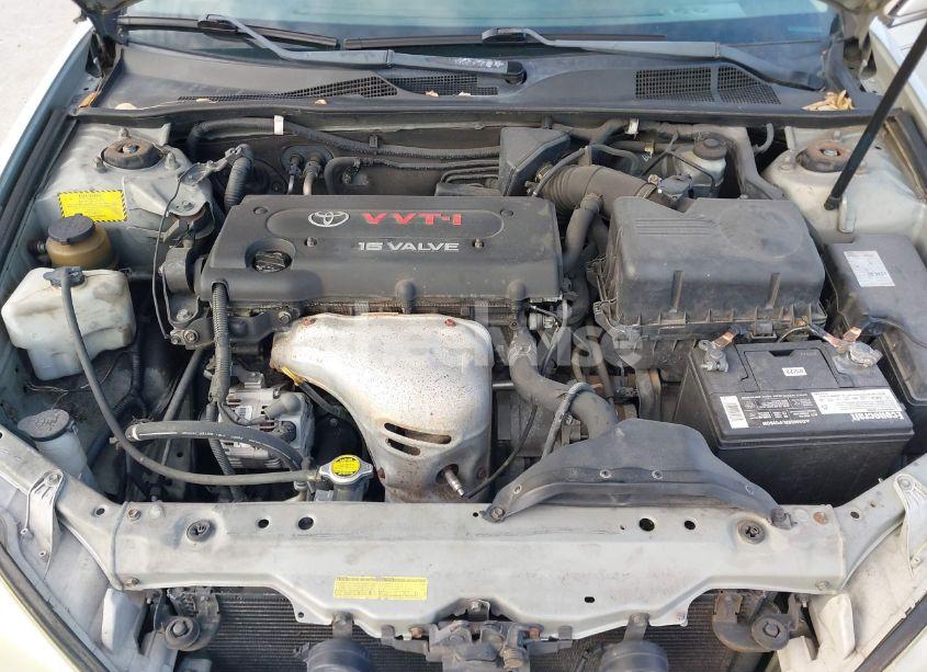 Photo 10 of 2003 Toyota Camry LE (VIN 4T1BE32K13U144160)