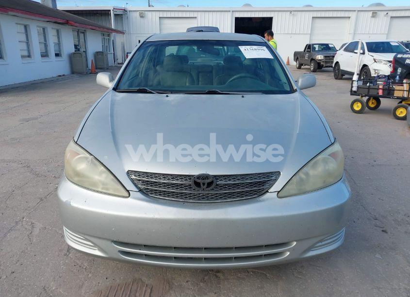 Photo 13 of 2003 Toyota Camry LE (VIN 4T1BE32K13U144160)
