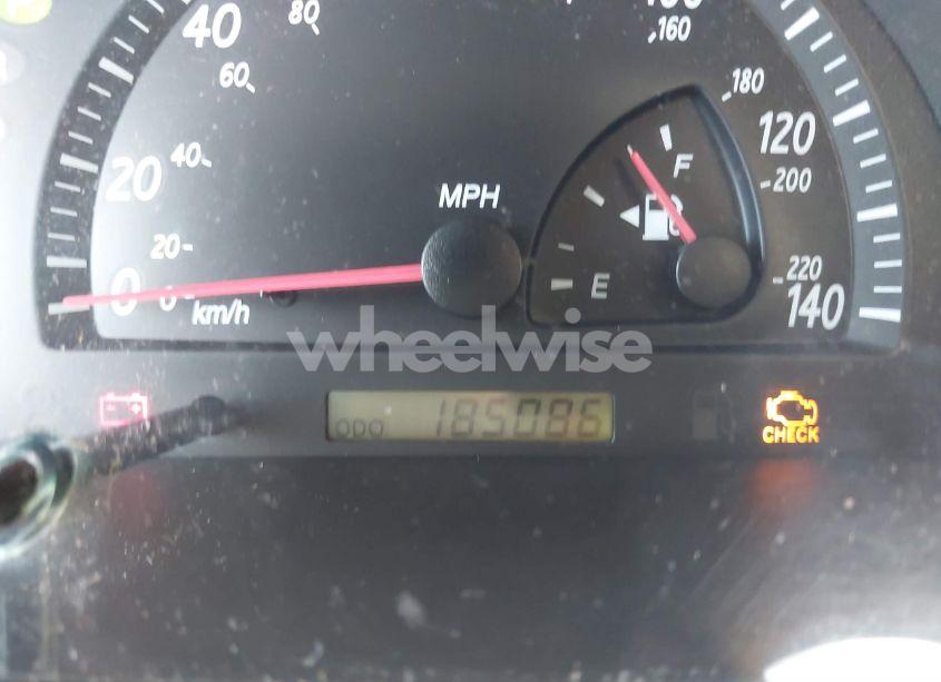 Photo 16 of 2003 Toyota Camry LE (VIN 4T1BE32K13U144160)