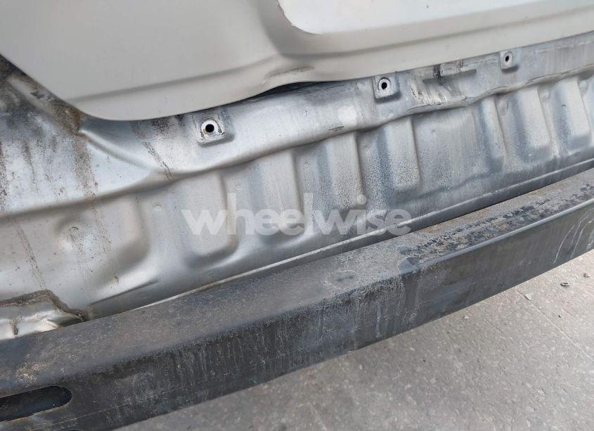 Photo 6 of 2003 Toyota Camry LE (VIN 4T1BE32K13U144160)