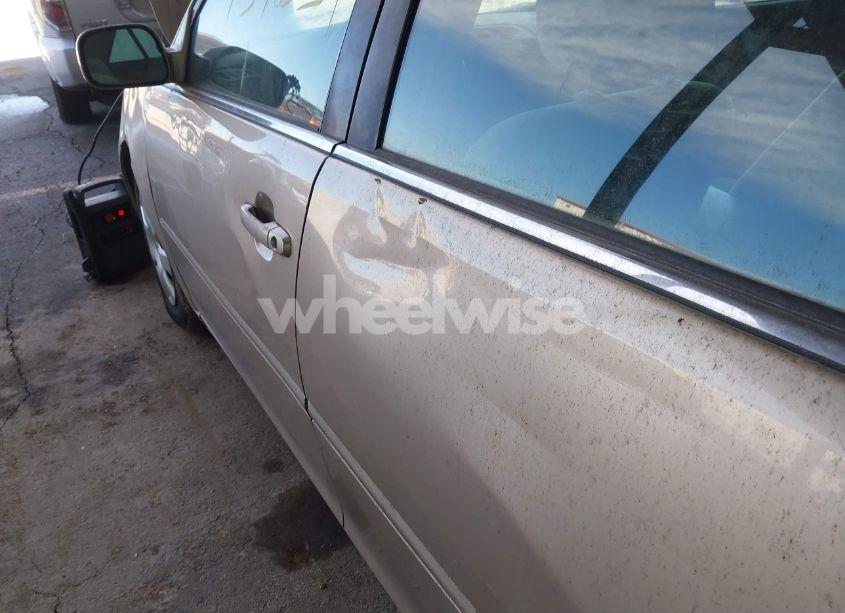 Photo 6 of 2003 Toyota Camry LE (VIN 4T1BE32K13U145146)