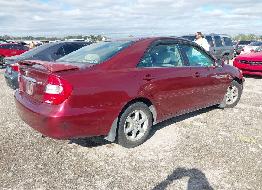 Photo 4 of 2003 Toyota Camry LE (VIN 4T1BE32K13U149133)