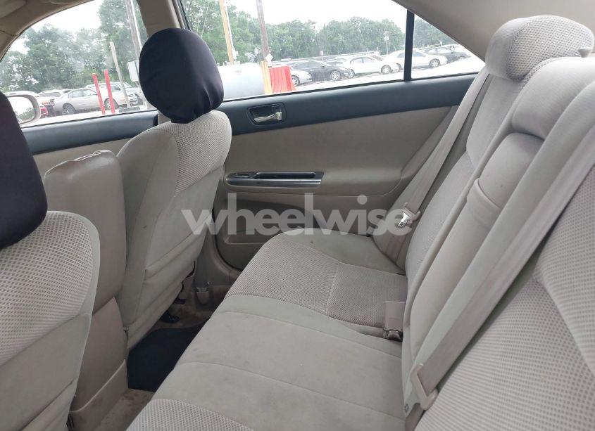 Photo 8 of 2003 Toyota Camry SE (VIN 4T1BE32K13U167390)